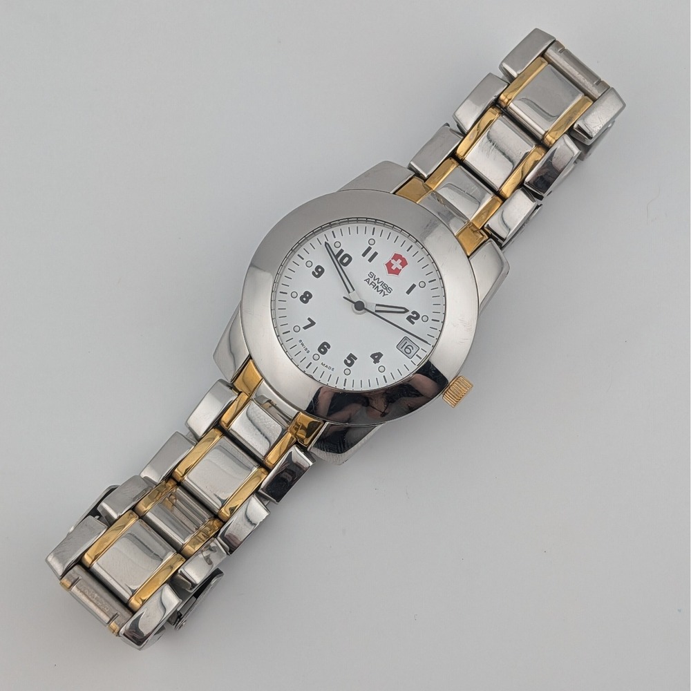 Swiss Army Peak Womens Quartz Watch 38mm White Dial Two Tone Bracelet Swiss Made - Picture 9 of 10